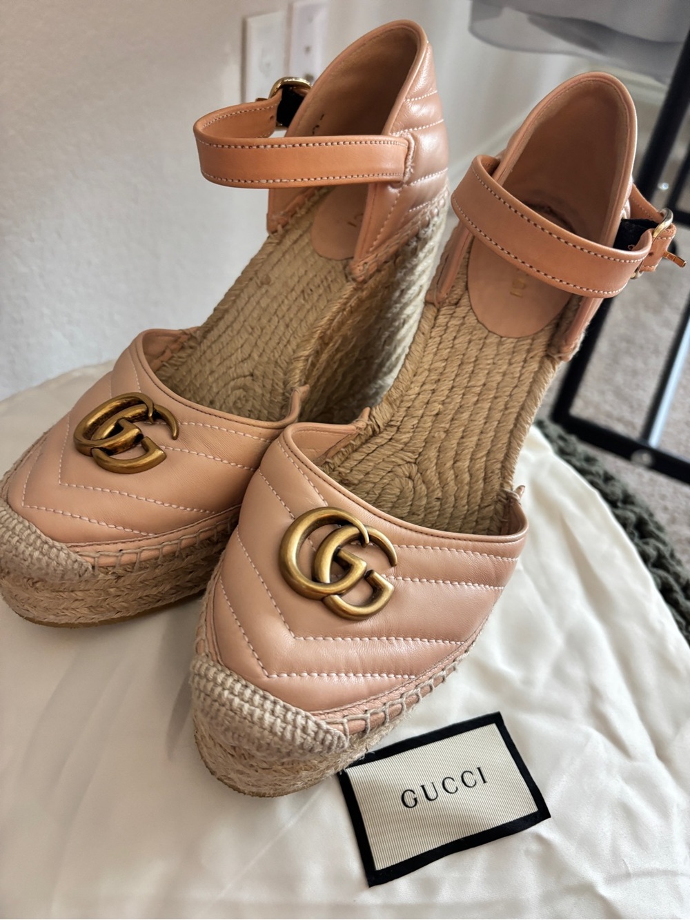 Gucci GG Marmont Quilted Espadrille Wedges with Gold GG - Picture 3 of 11